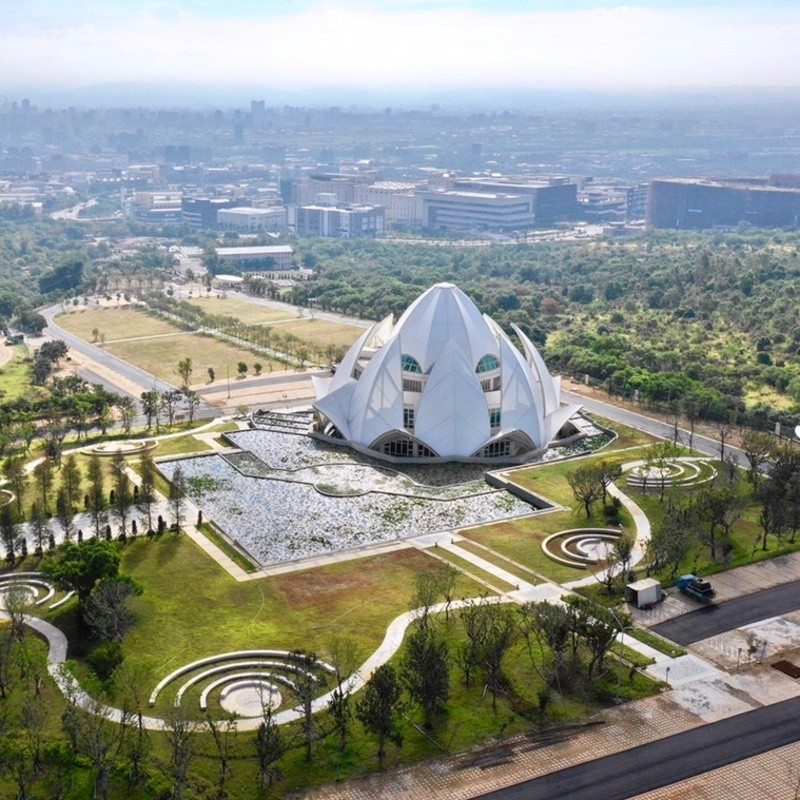 台中市福龍淨國墓園服務中心等建築物之薄膜結構工程