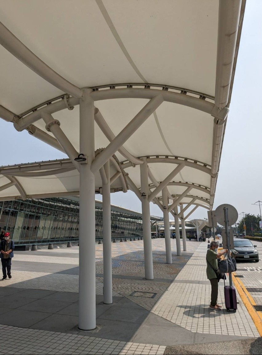 高鐵嘉義站公車轉運站增建改善工程之薄膜工程