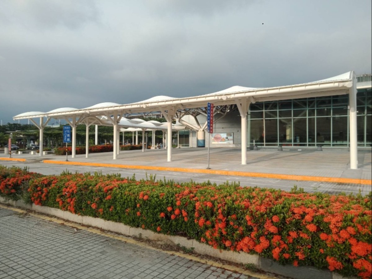 高鐵嘉義站公車轉運站增建改善工程之薄膜工程